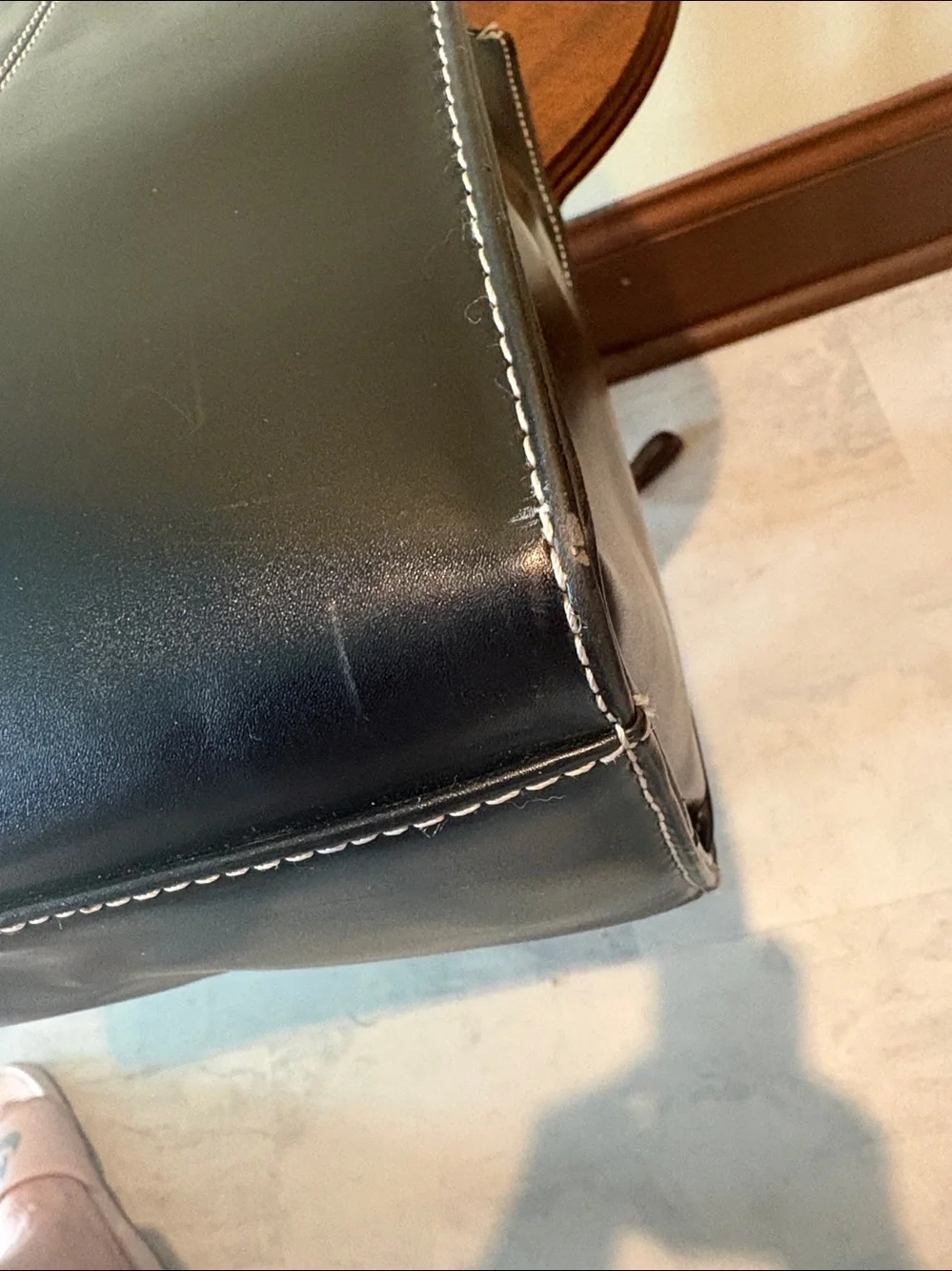 Wilsons Leather Tote Bag  shoulder bag  business case smooth & structured  black